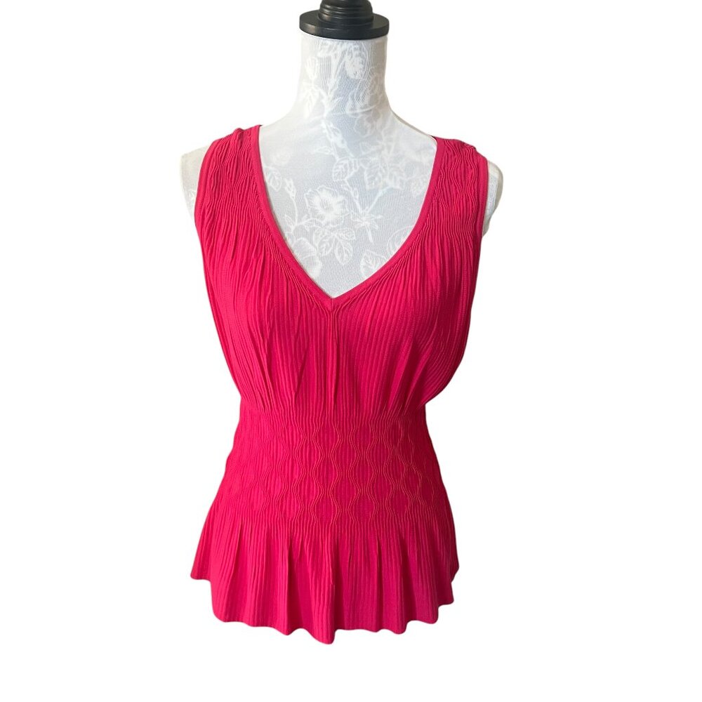 White House Black Market Pink Pleated V-Neck Sleeveless Blouse